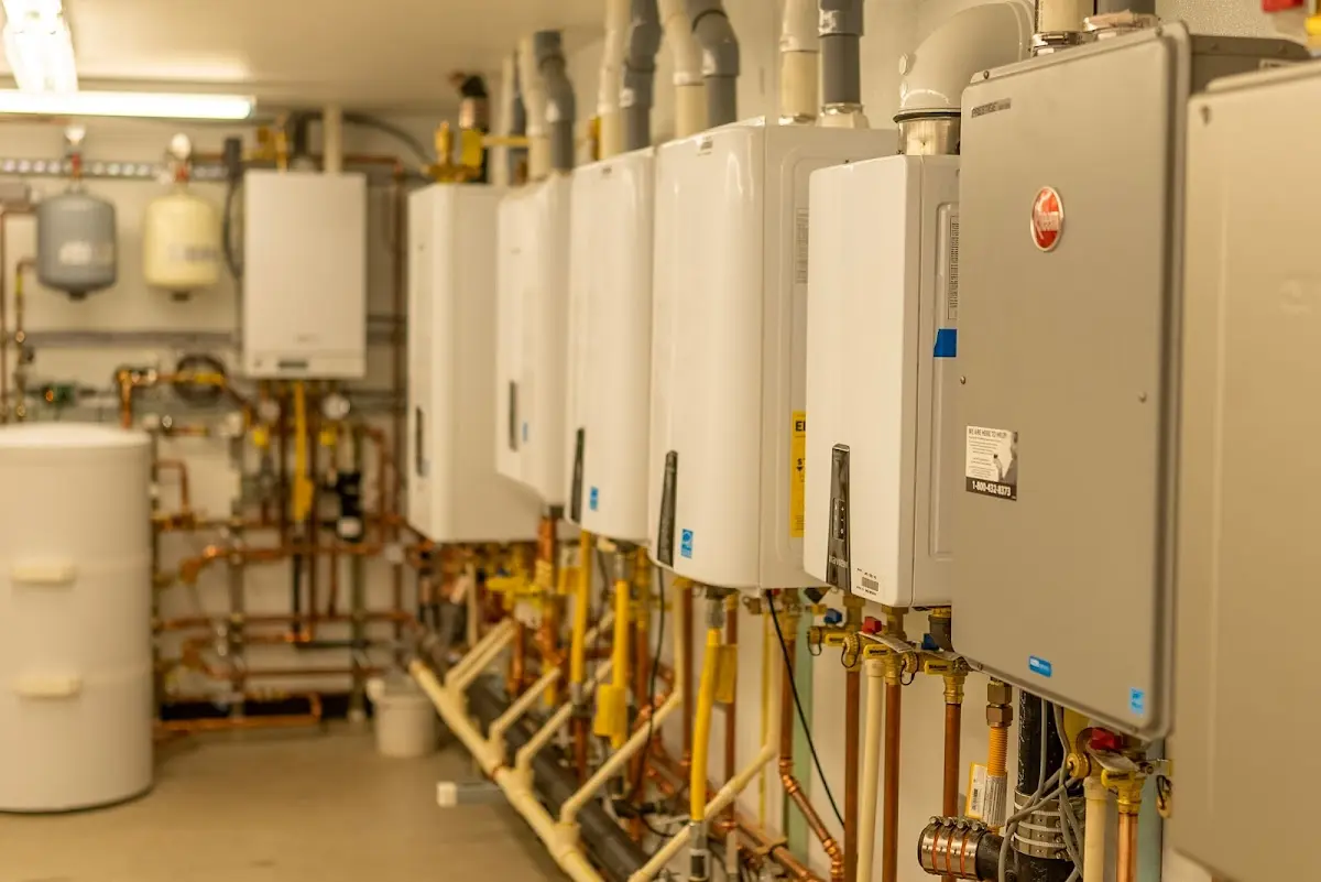 Plumbing services in Alturas, FL